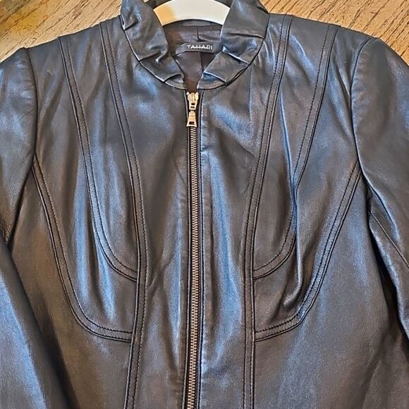Black leather jacket size S Tahari excellent condition - Picture 2 of 14